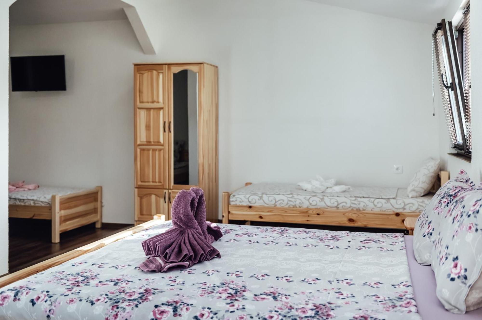 Guesthouse Juli Szapareva Banja Kültér fotó